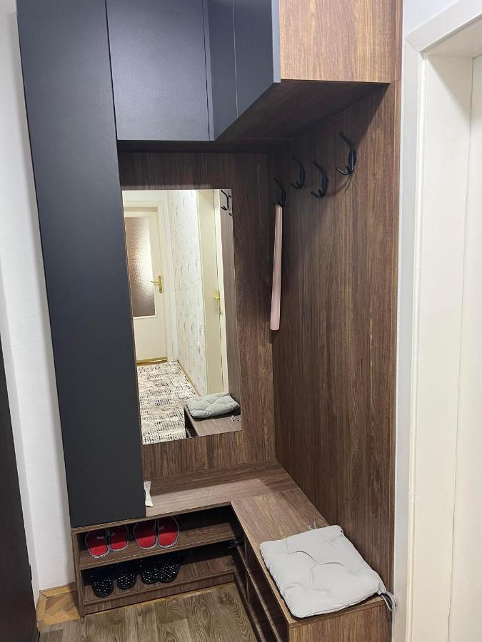 Kuman Apartments Κουμάνοβο Εξωτερικό φωτογραφία